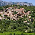 2 Bedroom Stunning In Saint-laurent-de-la-ca Nyaraló *