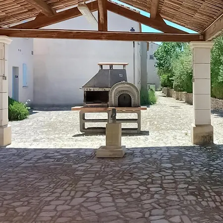 2 Bedroom Gorgeous In Saint-laurent-de-la-ca Saint-Laurent-de-la-Cabrerisse