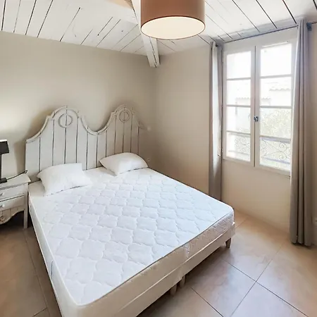 Prázdninový dům 2 Bedroom Gorgeous In Saint-laurent-de-la-ca